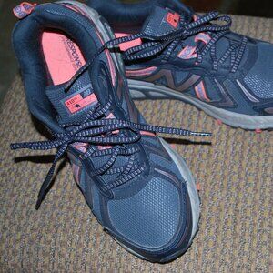 New Balance Response 1.0